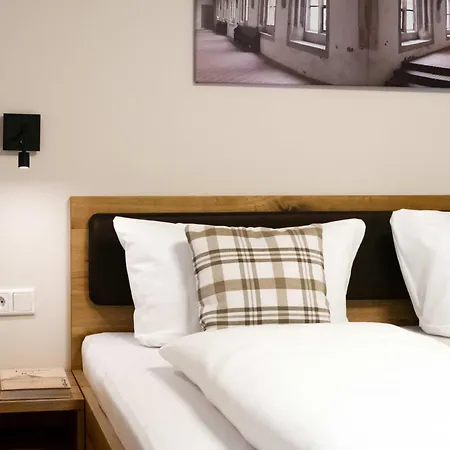 Doppelzimmer 18 Hotel Heidenheim (Bavaria)